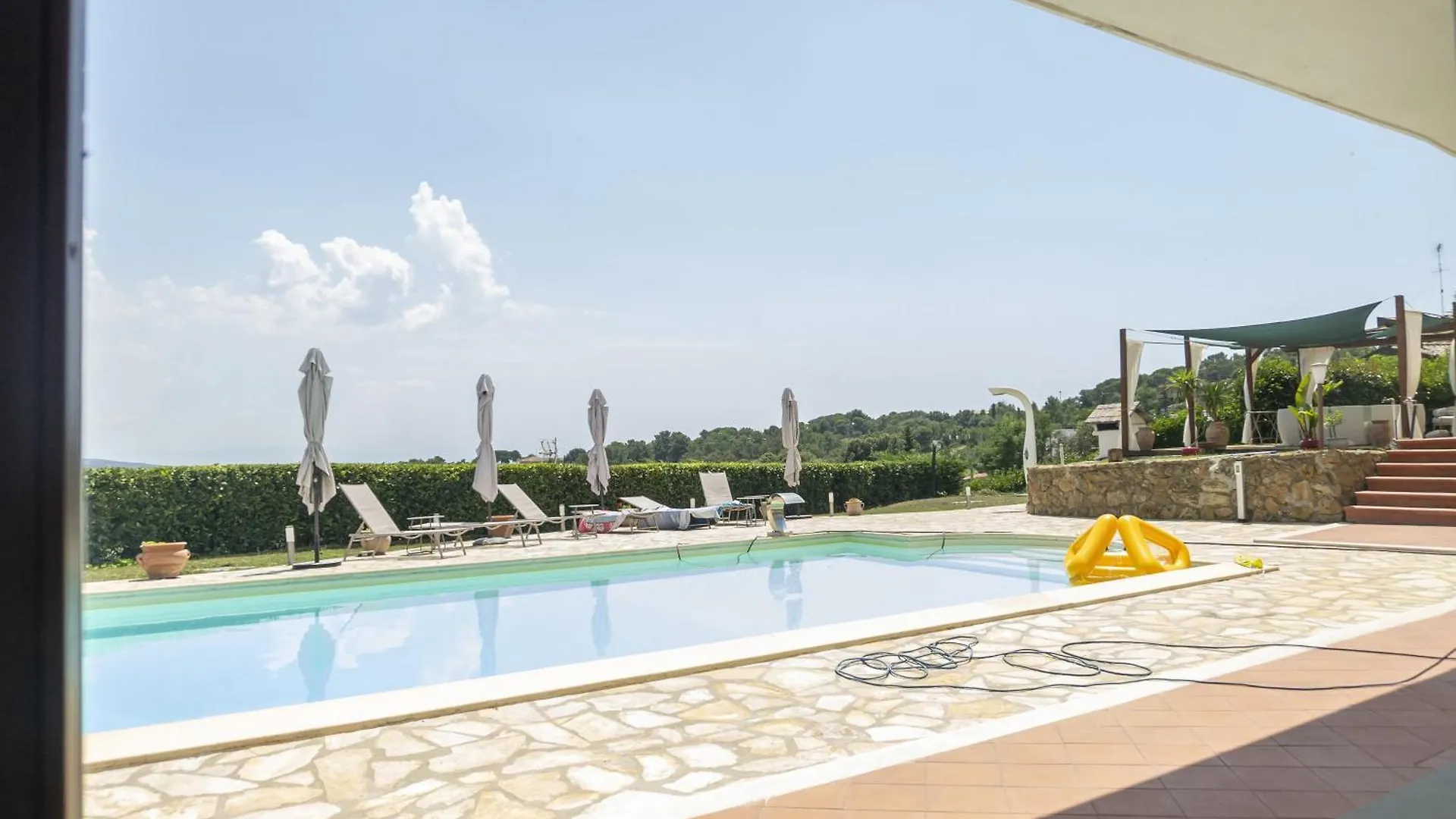Villa Con Piscina - Livorno