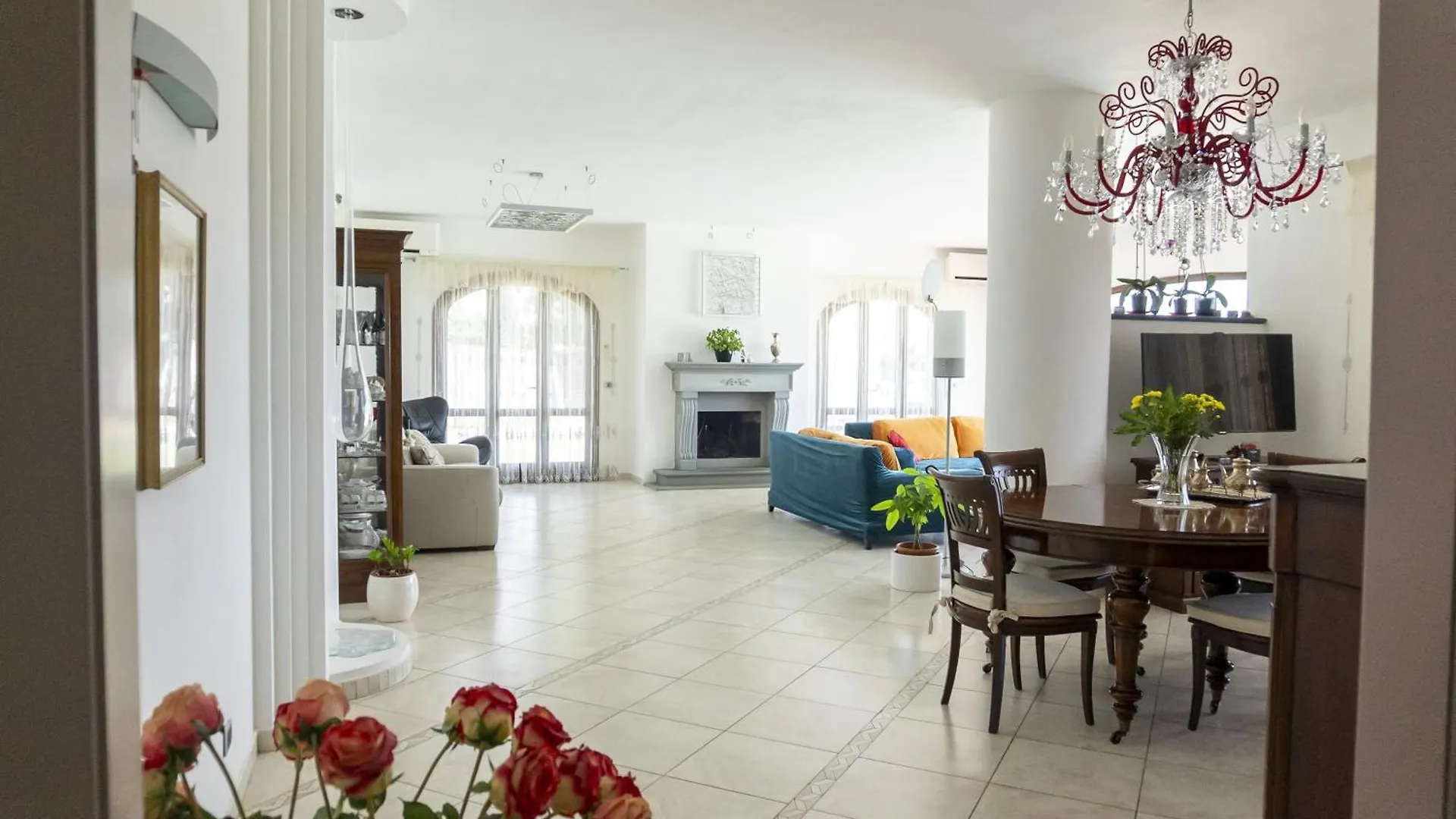 Villa Con Piscina - Livorno
